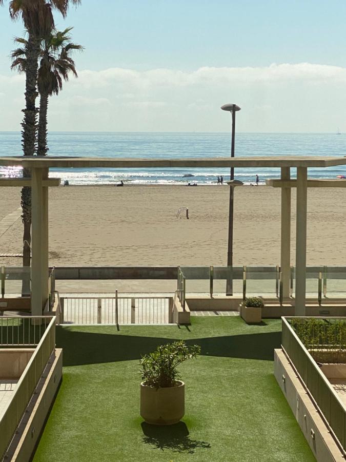 Alojamiento En Primera Linea De Playa Con Wifi Apartment Valencia Luaran gambar